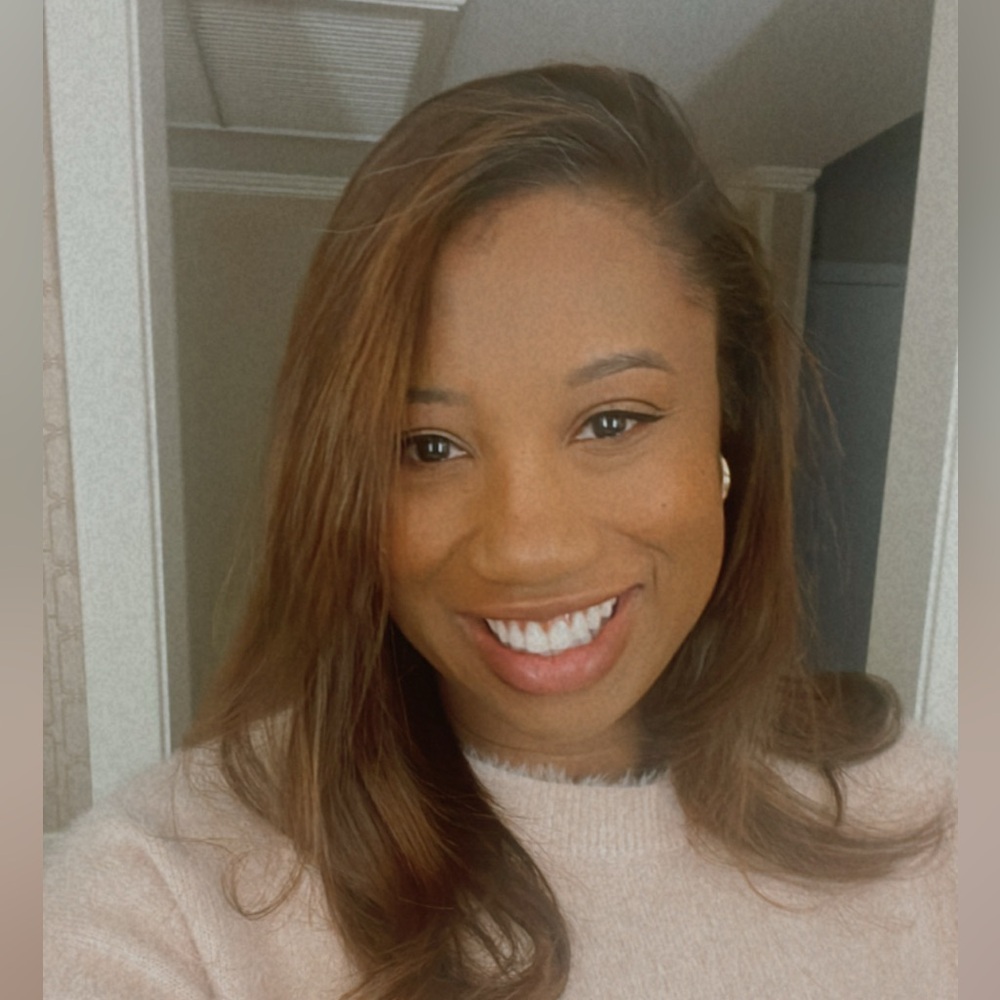 Meet your Posher, Christine